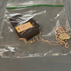 Brand new lady nick knot